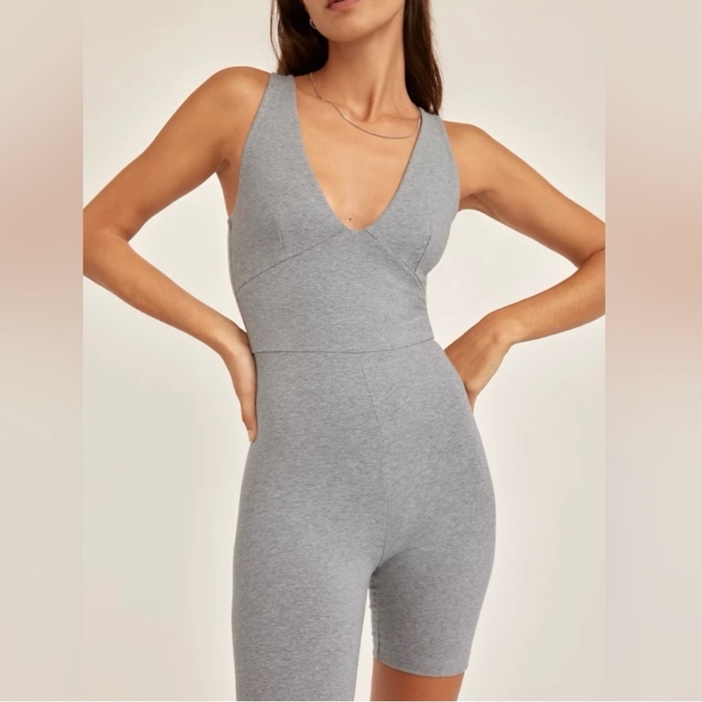 Gray*** Aritzia babaton soft contour romper